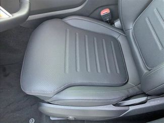 Used 2026 Mercedes-Benz GLC 300 video 4