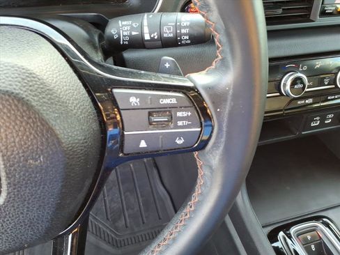 Used 2023 Honda Pilot Sport image 31