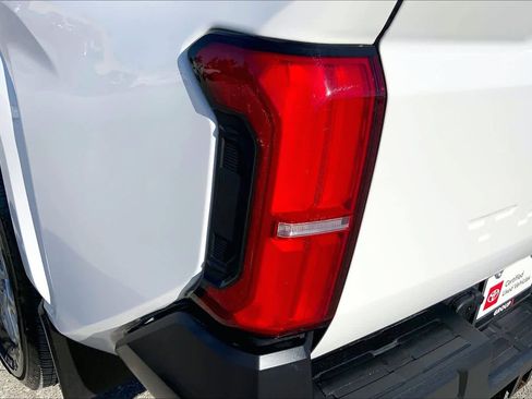 Used 2024 Toyota Tacoma SR image 27