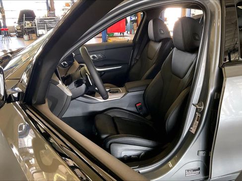 New 2026 BMW 330i Sedan w/ M Sport Package image 9