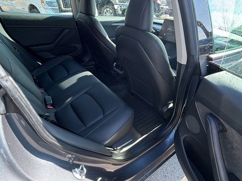 Used 2023 Tesla Model 3 Performance image 22