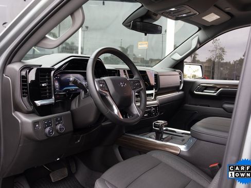 Used 2024 Chevrolet Silverado 1500 LT Trail Boss w/ Protection Package image 19