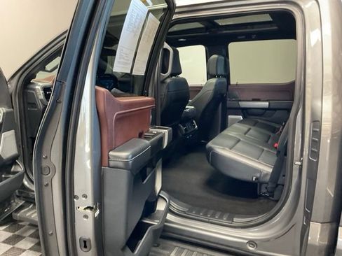 Used 2022 Ford F150 Lariat w/ Equipment Group 502A High AWD/4WD image 18