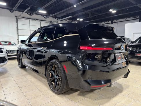Used 2023 BMW iX M60 w/ Executive Package image 4