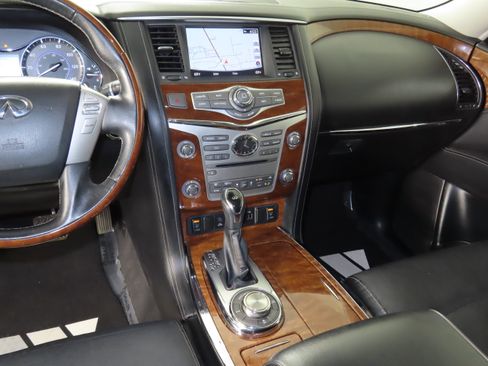 Used 2019 INFINITI QX80 Luxe image 40