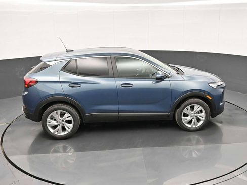 Used 2025 Buick Encore GX Preferred w/ Comfort Package image 17