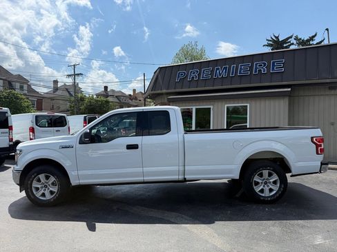 Used 2018 Ford F150 XLT w/ Equipment Group 301A Mid RWD image 2