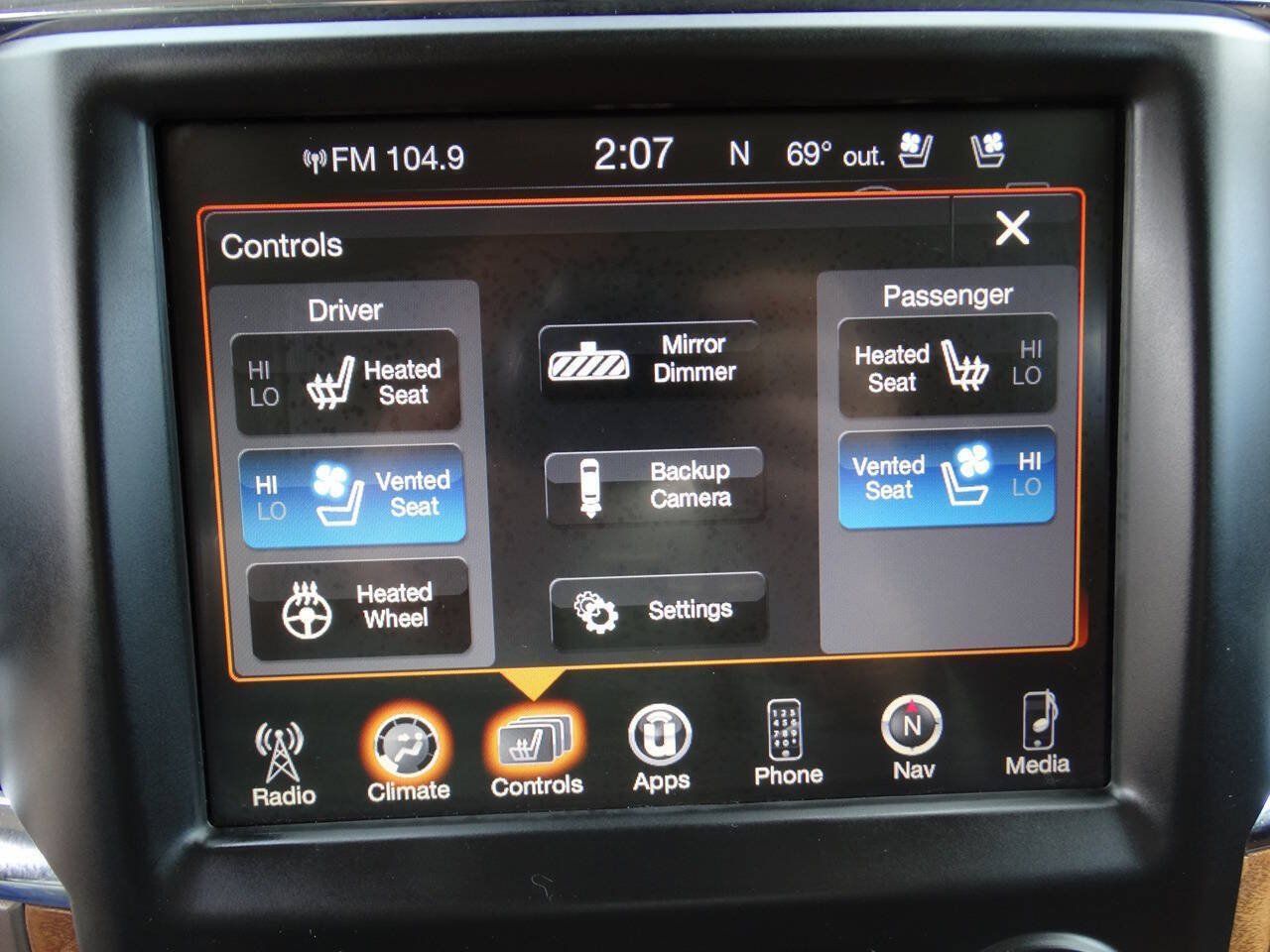 Used 2017 RAM 1500 4x4 Crew Cab Laramie Longhorn image 26
