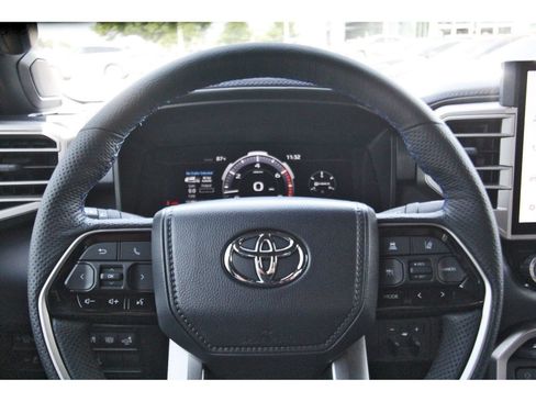 Used 2026 Toyota Tundra Platinum AWD/4WD image 13