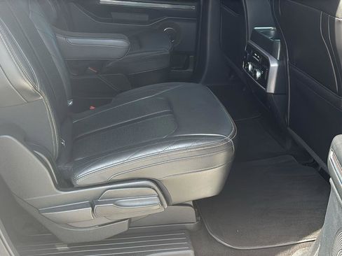 Used 2021 Ford Expedition Max Platinum AWD/4WD image 22