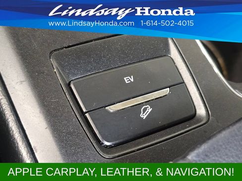 Used 2020 Ford Fusion Energi Titanium FWD image 20