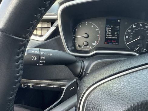 Used 2023 Toyota Corolla SE image 32