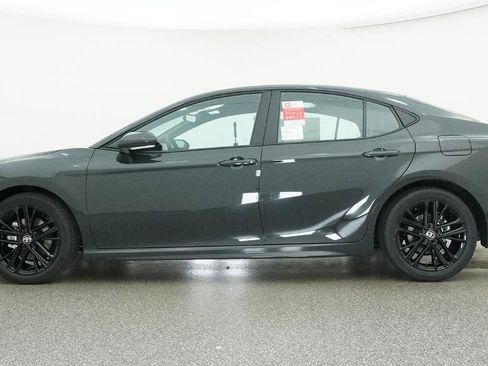 New 2026 Toyota Camry SE FWD image 22