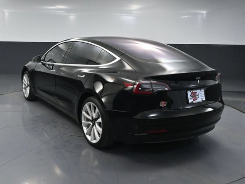 Used 2018 Tesla Model 3 Mid Range RWD image 6
