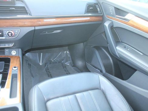 Used 2023 Audi Q5 2.0T Premium Plus image 16