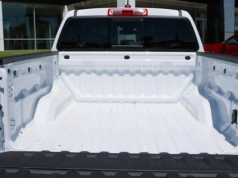 New 2026 GMC Canyon Elevation w/ Convenience Package image 7