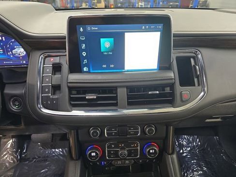 Used 2022 Chevrolet Tahoe High Country AWD/4WD image 25
