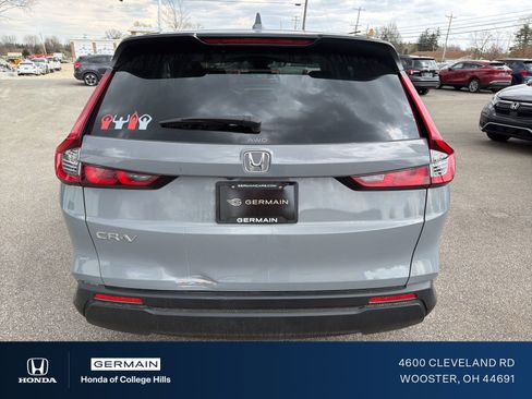 Used 2024 Honda CR-V EX image 7