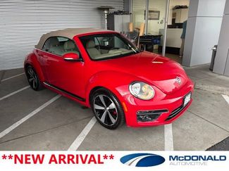 Used 2013 Volkswagen Beetle 2.0T FWD video 1