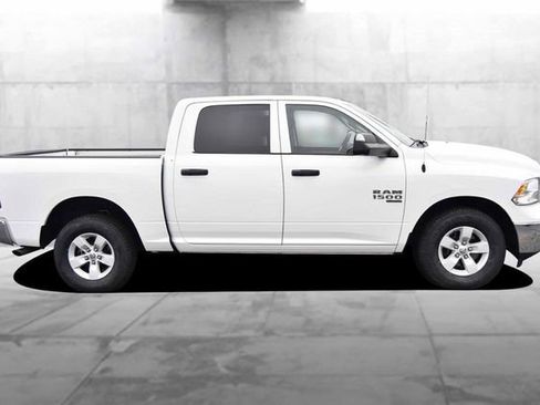 Used 2023 RAM 1500 Classic SLT w/ Trailer & Traction Group image 5