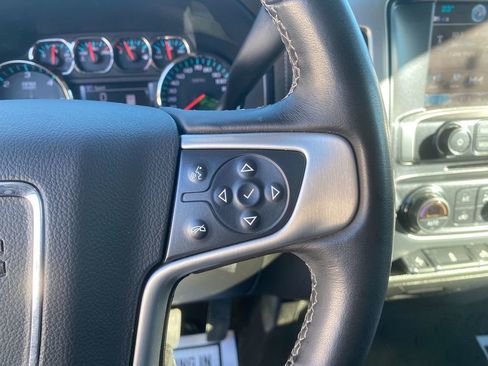 Used 2018 GMC Sierra 1500 SLE w/ SLE Value Package image 17