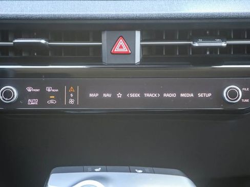Certified 2024 Kia EV6 Light RWD image 14