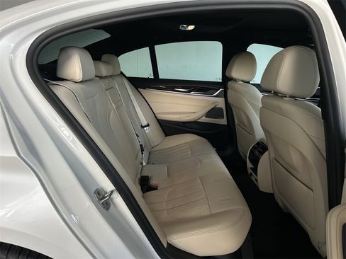 Used 2021 BMW 540i 540i w/ Premium Package image 41