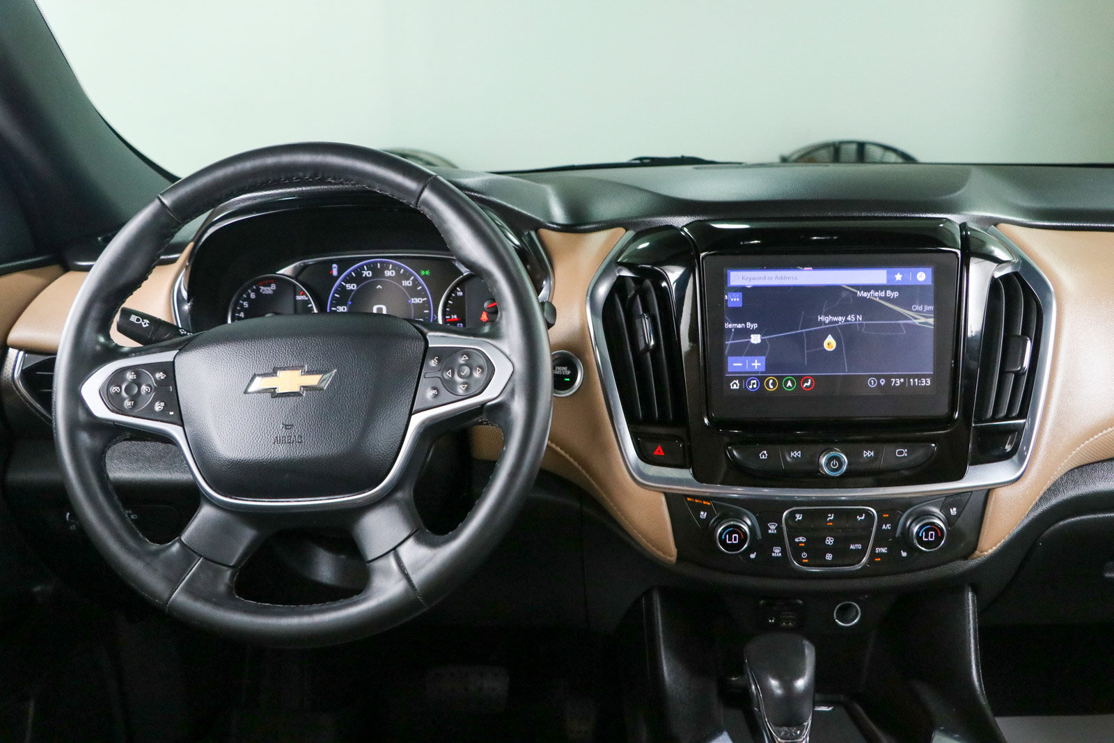 Used 2023 Chevrolet Traverse Premier w/ LPO, Floor Liner Package FWD image 17