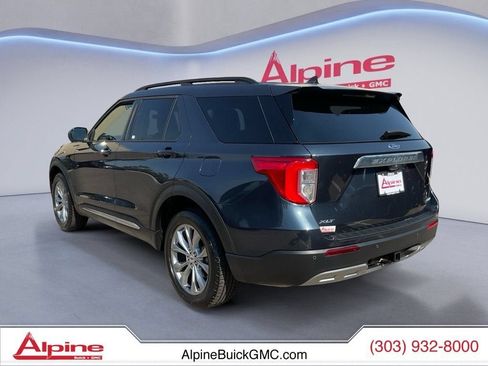 Used 2023 Ford Explorer XLT w/ Equipment Group 202A AWD/4WD image 3