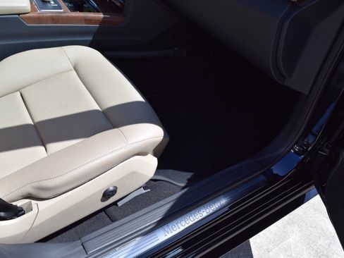 Used 2013 Mercedes-Benz E 350 Sedan image 23