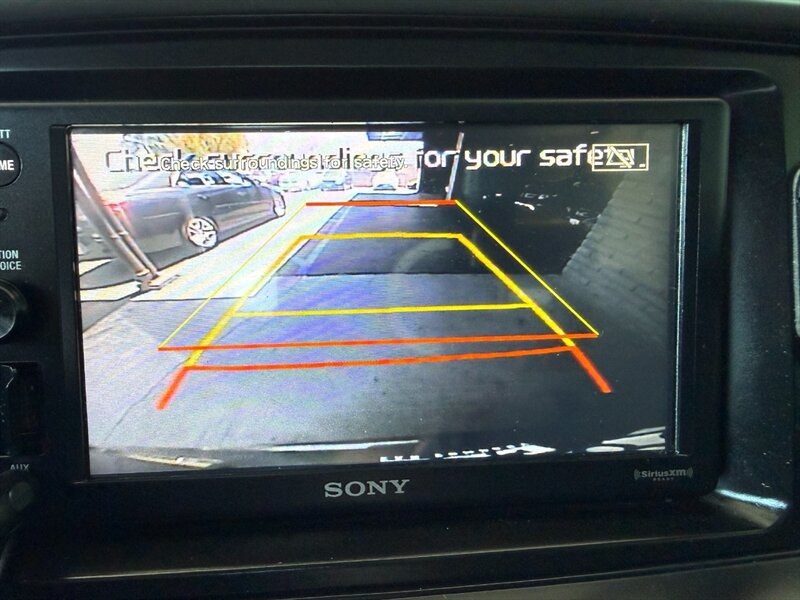Used 2017 Kia Sorento FWD image 29
