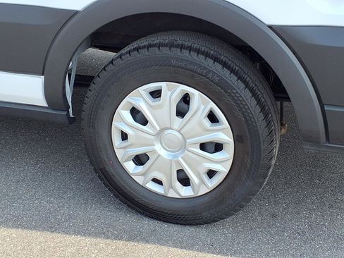 Used 2023 Ford Transit 350 XLT RWD image 27