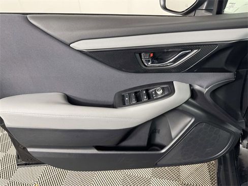 Used 2025 Subaru Outback Premium image 17