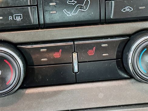 Used 2011 Ford Taurus SEL w/ 201A Rapid Spec Order Code image 18