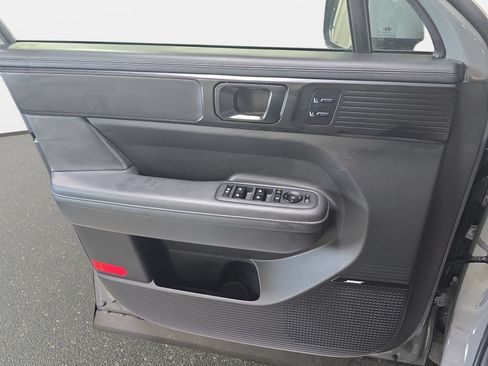 Used 2025 Hyundai Santa Fe Calligraphy AWD/4WD image 26