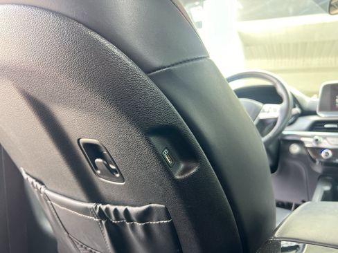 Used 2022 Kia Telluride LX AWD/4WD image 19