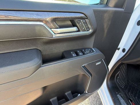New 2026 Chevrolet Silverado 1500 LTZ AWD/4WD image 12