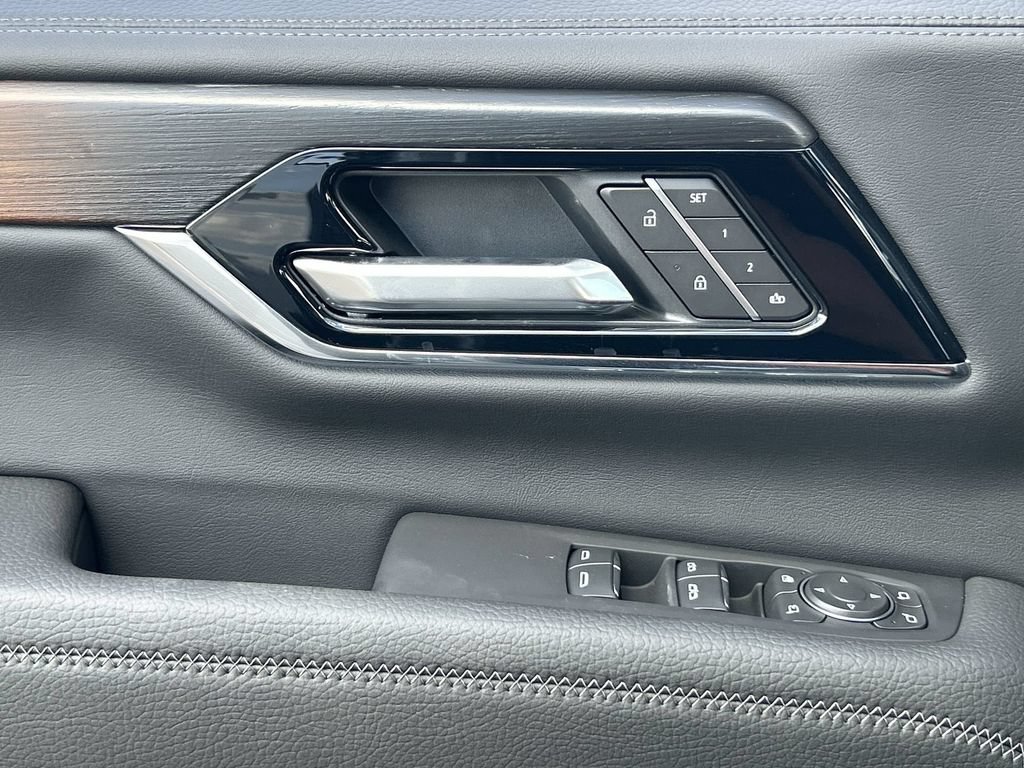 New 2026 GMC Yukon Denali AWD/4WD image 23