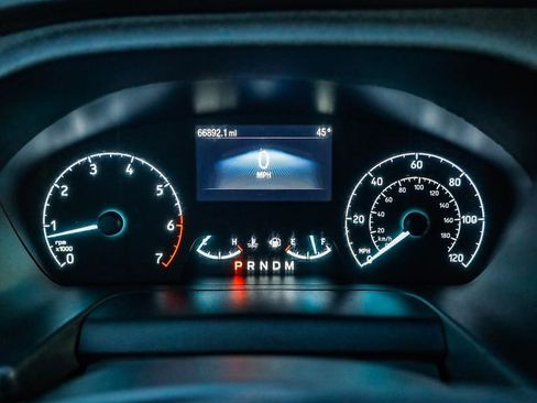 Used 2023 Ford Transit 350 XLT image 23