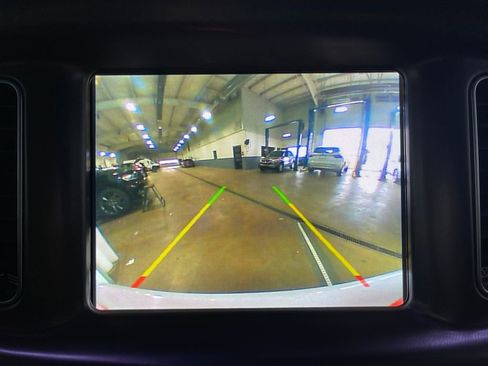 Used 2019 Dodge Charger Scat Pack w/ Dynamics Package image 11