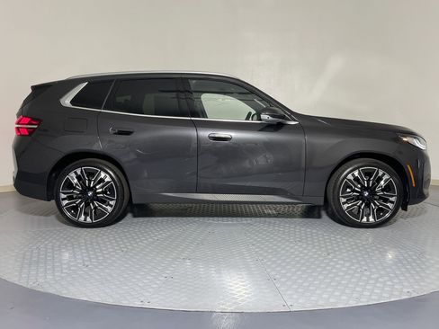 Used 2025 BMW X3 xDrive30i w/ Premium Package image 8