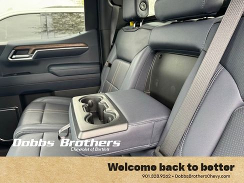 Certified 2023 Chevrolet Silverado 1500 High Country w/ Z71 Off-Road Package image 36