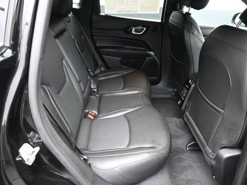 Used 2023 Jeep Compass High Altitude AWD/4WD image 22