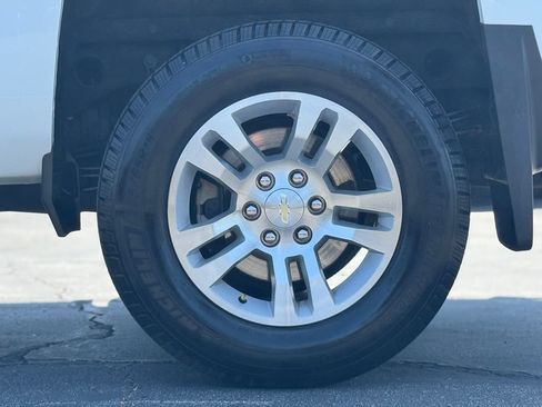 Used 2018 Chevrolet Silverado 1500 LTZ w/ LTZ Plus Package RWD image 17