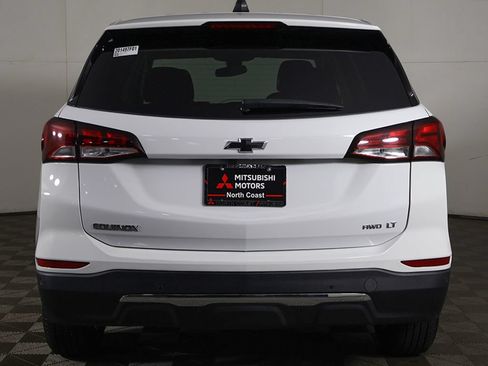 Used 2022 Chevrolet Equinox LT AWD/4WD image 11