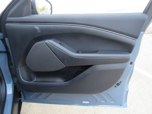 Used 2024 Ford Mustang Mach-E Select w/ Comfort Package Lite image 20