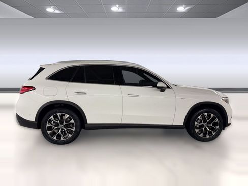 Certified 2025 Mercedes-Benz GLC 350e 4MATIC image 8
