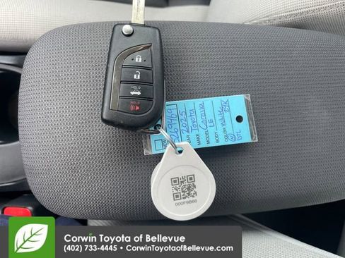 Used 2025 Toyota Corolla LE FWD image 23