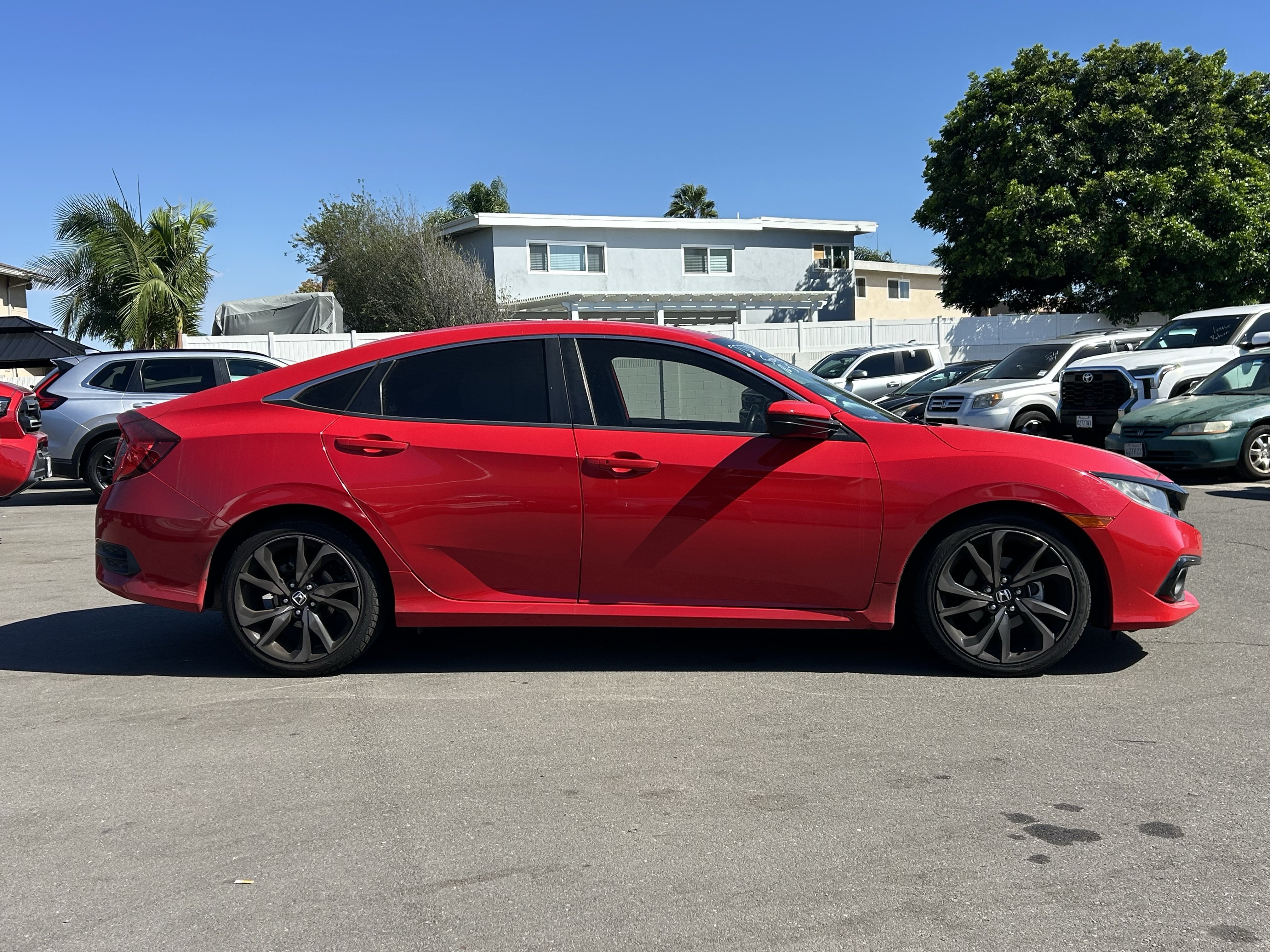 Used 2020 Honda Civic Sport image 2