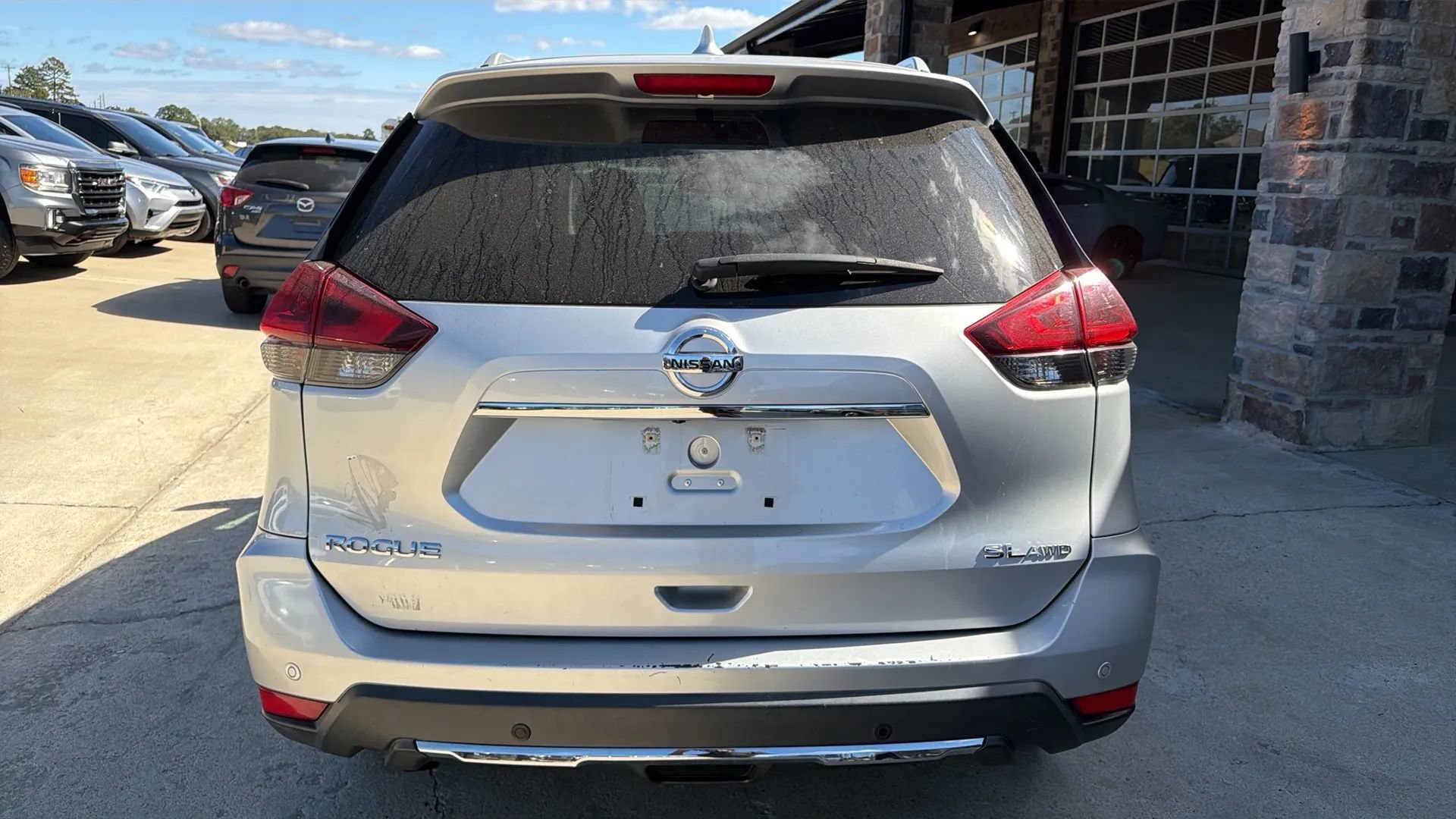 Used 2019 Nissan Rogue SL AWD/4WD image 5